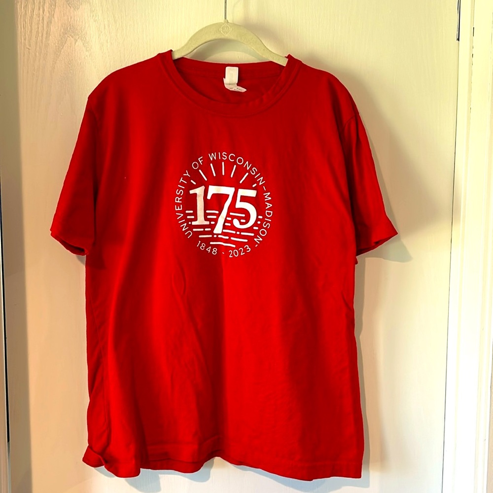 UW Madison’s 2023 Red Shirt - 175th anniversary tee - 🥂 sale!